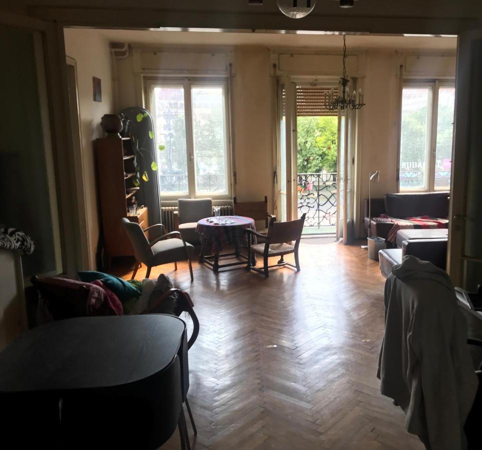 Spacious Apartman In The Center Budapest Eksteriør bilde